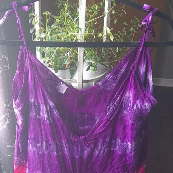 Dress - Picture 2 of 5